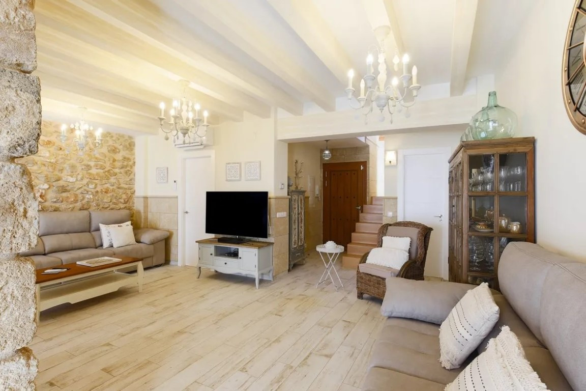 12 Bed Townhouse for sale in Lliber Costa Blanca, Alicante, Spain
