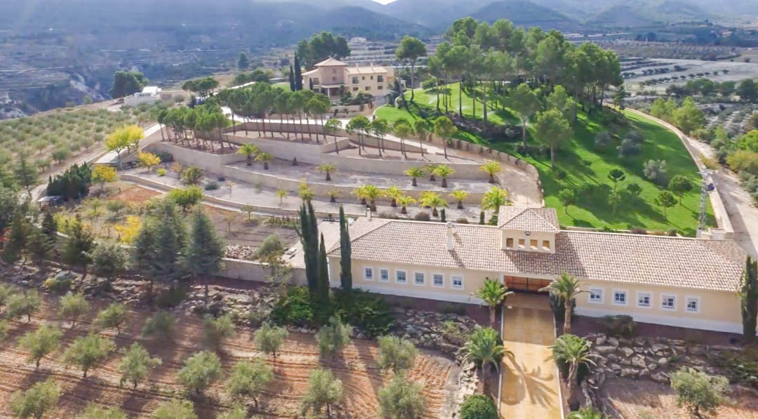 7 Bed Townhouse for sale in Penaguila Costa Blanca, Alicante, Spain