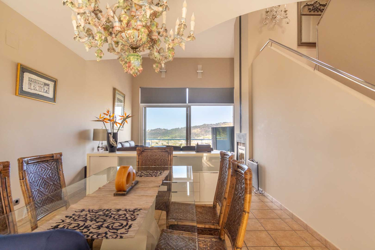 Se vende Villa - Chalet de 4 dormitorios en Costa Blanca, Alicante, España
