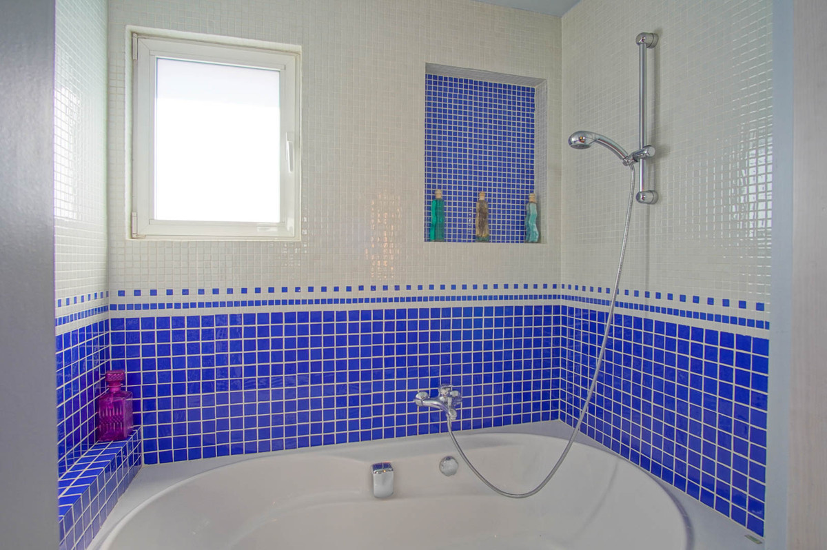 Se vende Villa - Chalet de 4 dormitorios en Costa Blanca, Alicante, España