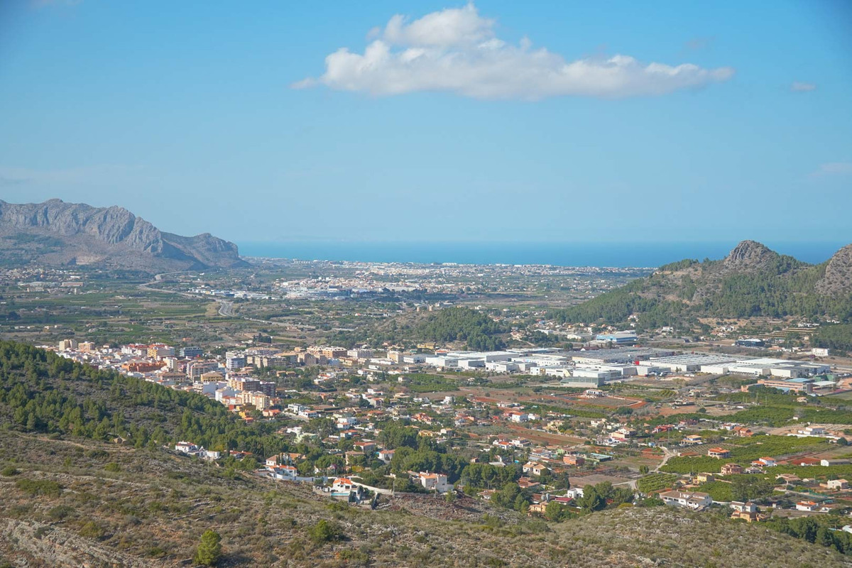 Se vende Villa - Chalet de 4 dormitorios en Costa Blanca, Alicante, España