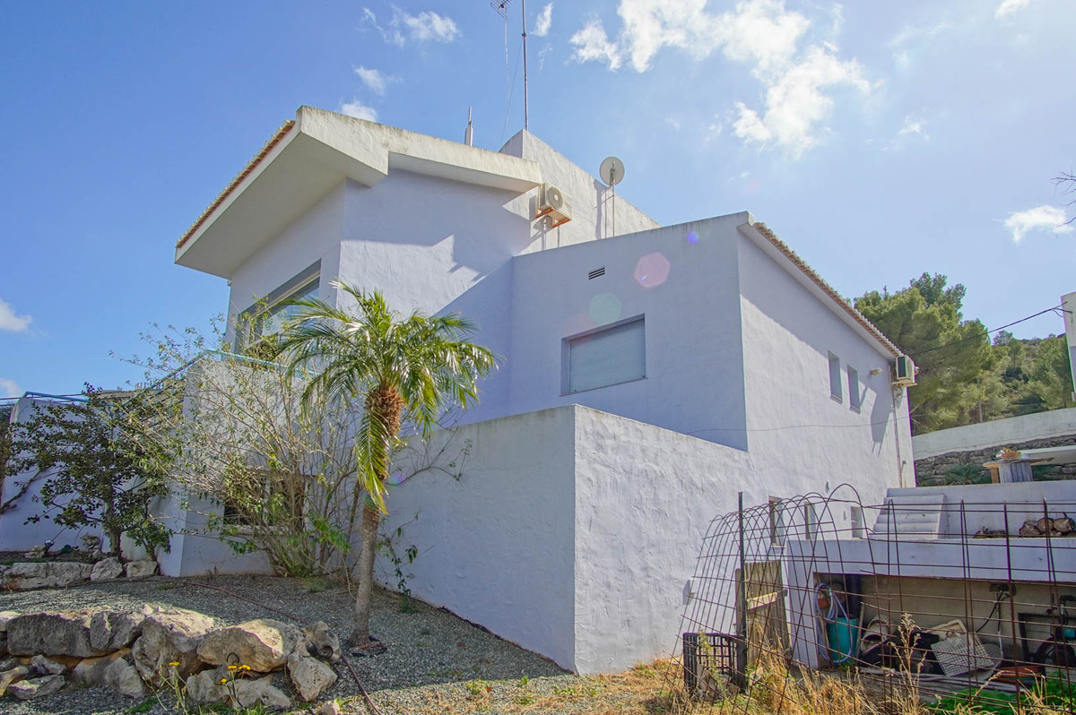 Se vende Villa - Chalet de 4 dormitorios en Costa Blanca, Alicante, España