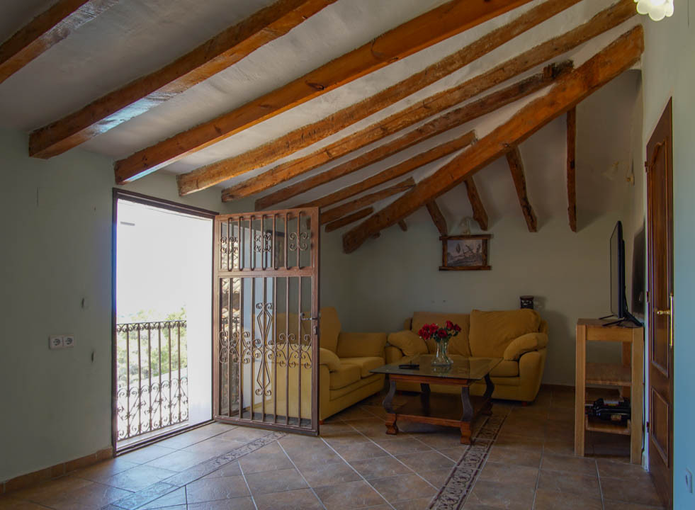 8 Bed Townhouse for sale in La Nucia Costa Blanca, Alicante, Spain