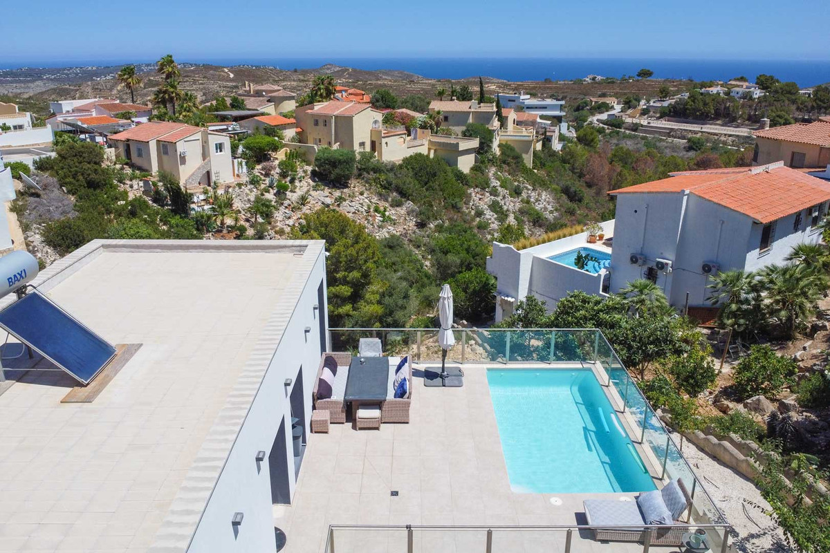 4 Bed Townhouse for sale in Cumbre Del Sol Costa Blanca, Alicante, Spain