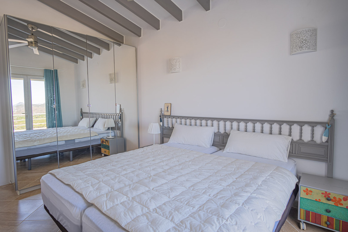 5 Bed Townhouse for sale in Pego Costa Blanca, Alicante, Spain