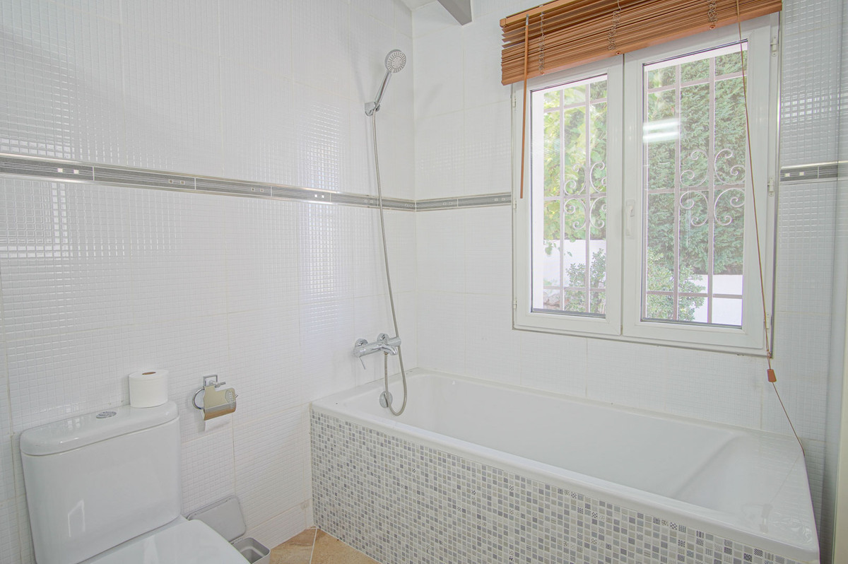 5 Bed Townhouse for sale in Pego Costa Blanca, Alicante, Spain