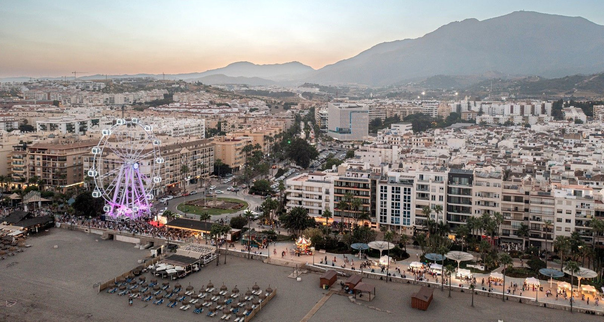 Se vende Apartamento Planta Media de 3 dormitorios en Costa Del Sol, Málaga, España