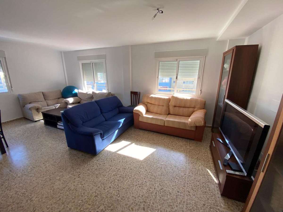 4 Bed Apartment for sale in Fuengirola Costa Del Sol, Málaga, Spain
