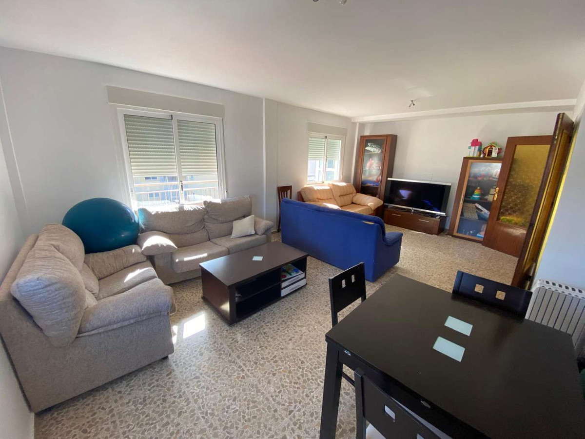 4 Bed Apartment for sale in Fuengirola Costa Del Sol, Málaga, Spain