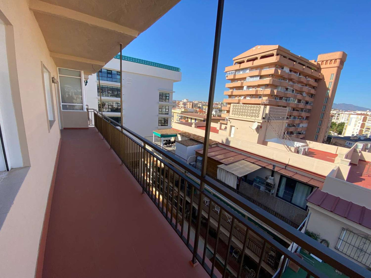 4 Bed Apartment for sale in Fuengirola Costa Del Sol, Málaga, Spain