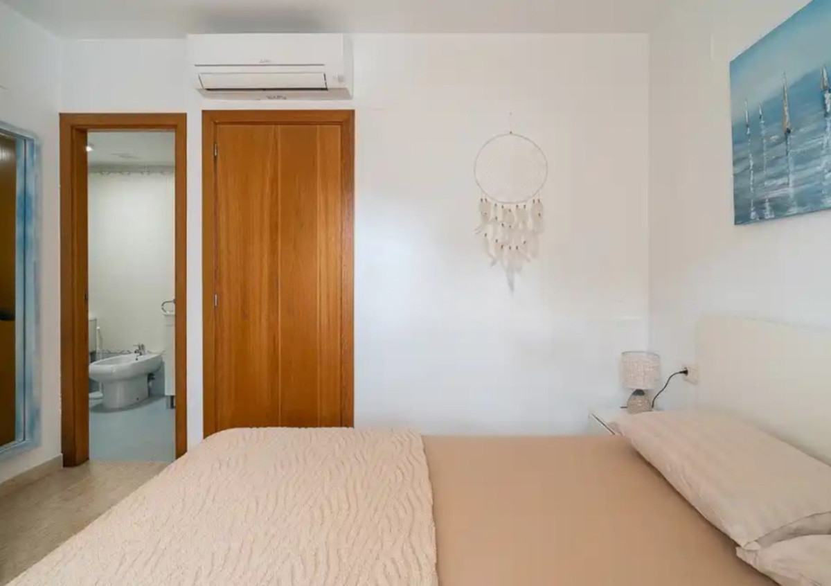 4 Bed Apartment for sale in El Arenal Costa Blanca, Alicante, Spain
