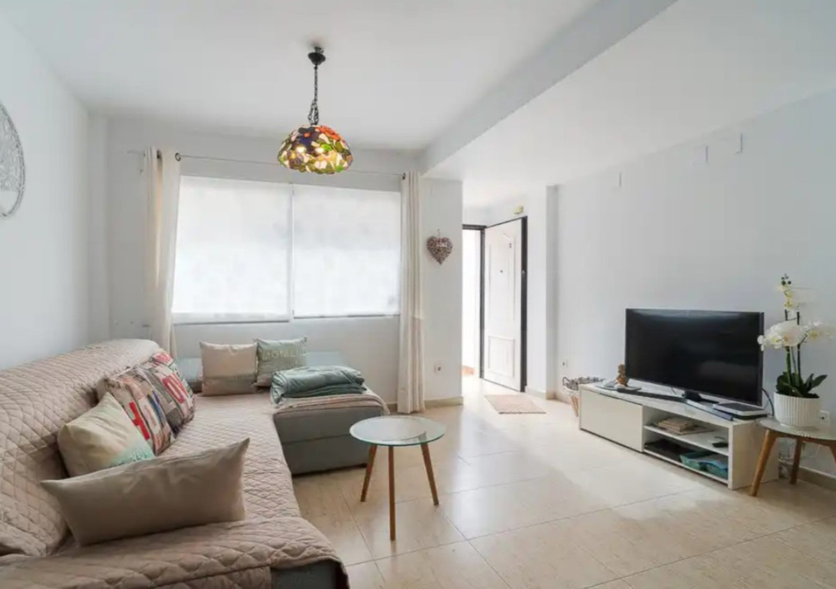 4 Bed Apartment for sale in El Arenal Costa Blanca, Alicante, Spain
