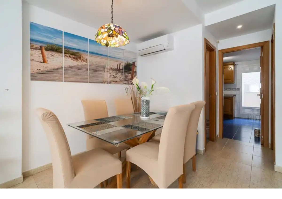 4 Bed Apartment for sale in El Arenal Costa Blanca, Alicante, Spain