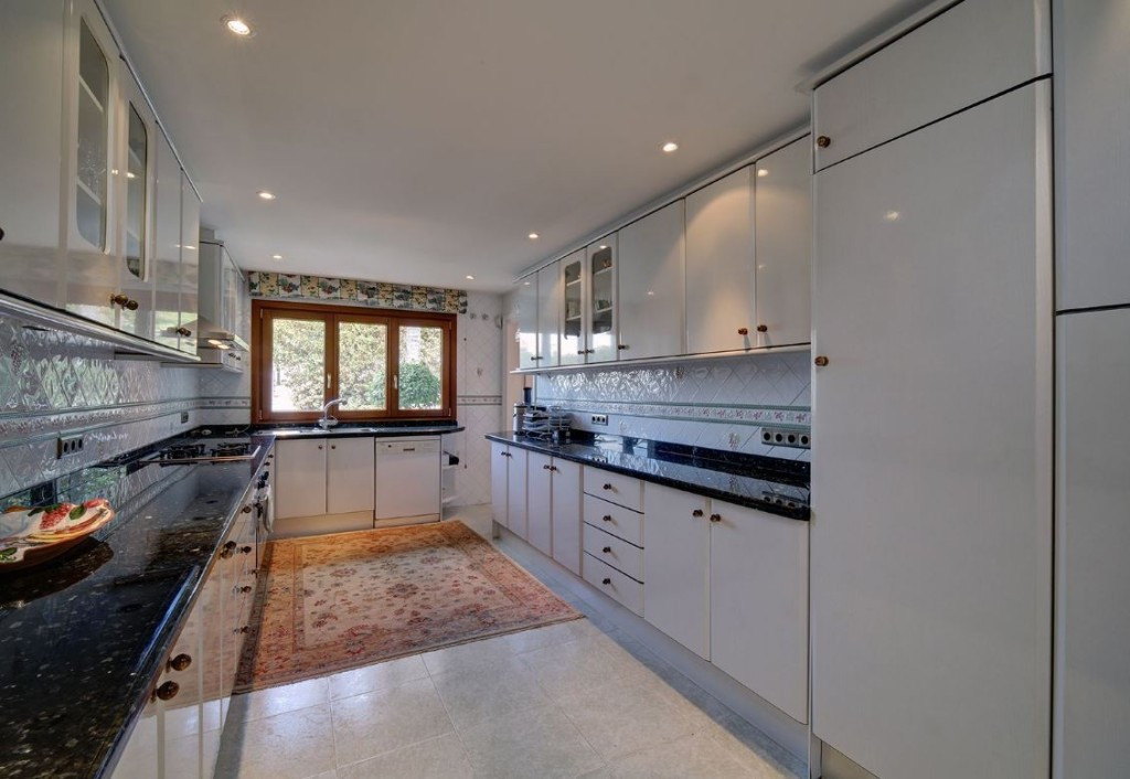 5 Bed Townhouse for sale in Costalita Costa Del Sol, Málaga, Spain