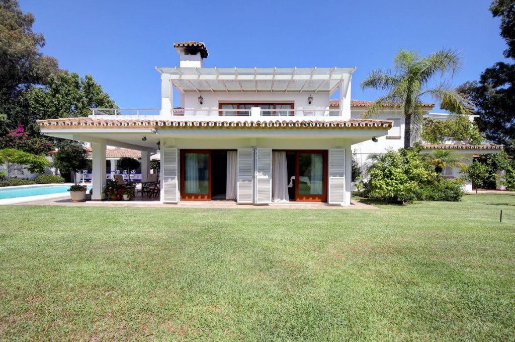5 Bed Townhouse for sale in Costalita Costa Del Sol, Málaga, Spain