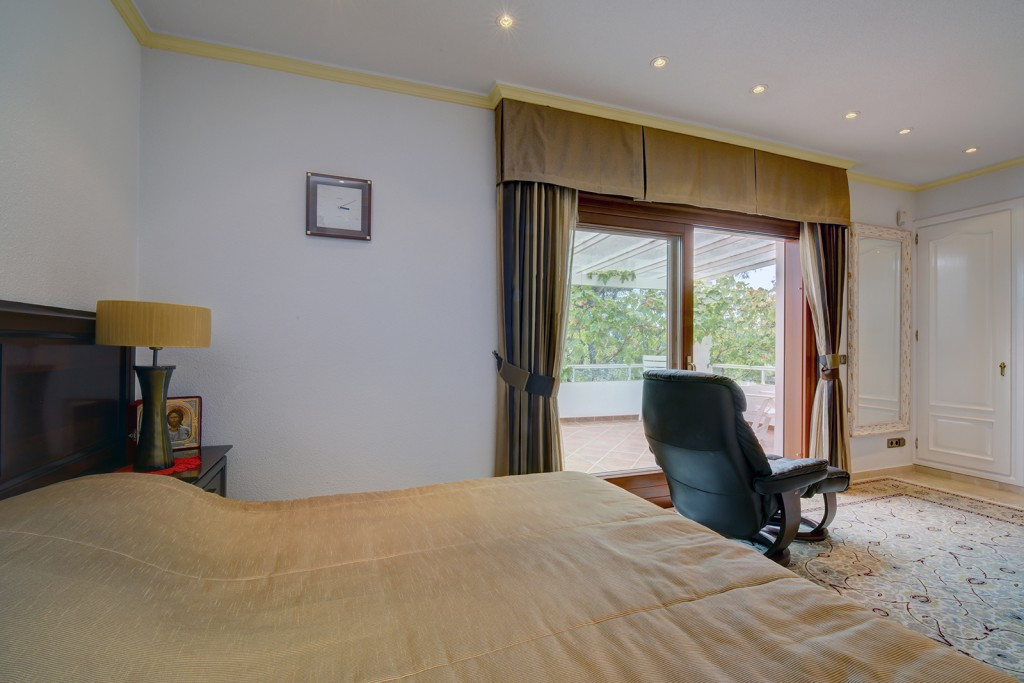 5 Bed Townhouse for sale in Costalita Costa Del Sol, Málaga, Spain