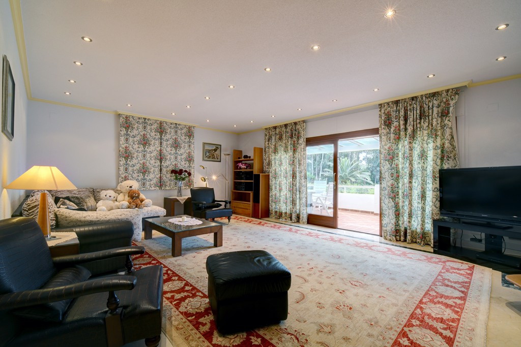 5 Bed Townhouse for sale in Costalita Costa Del Sol, Málaga, Spain