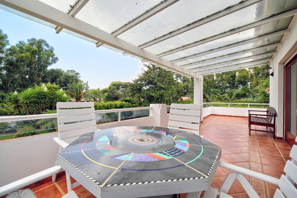 5 Bed Townhouse for sale in Costalita Costa Del Sol, Málaga, Spain