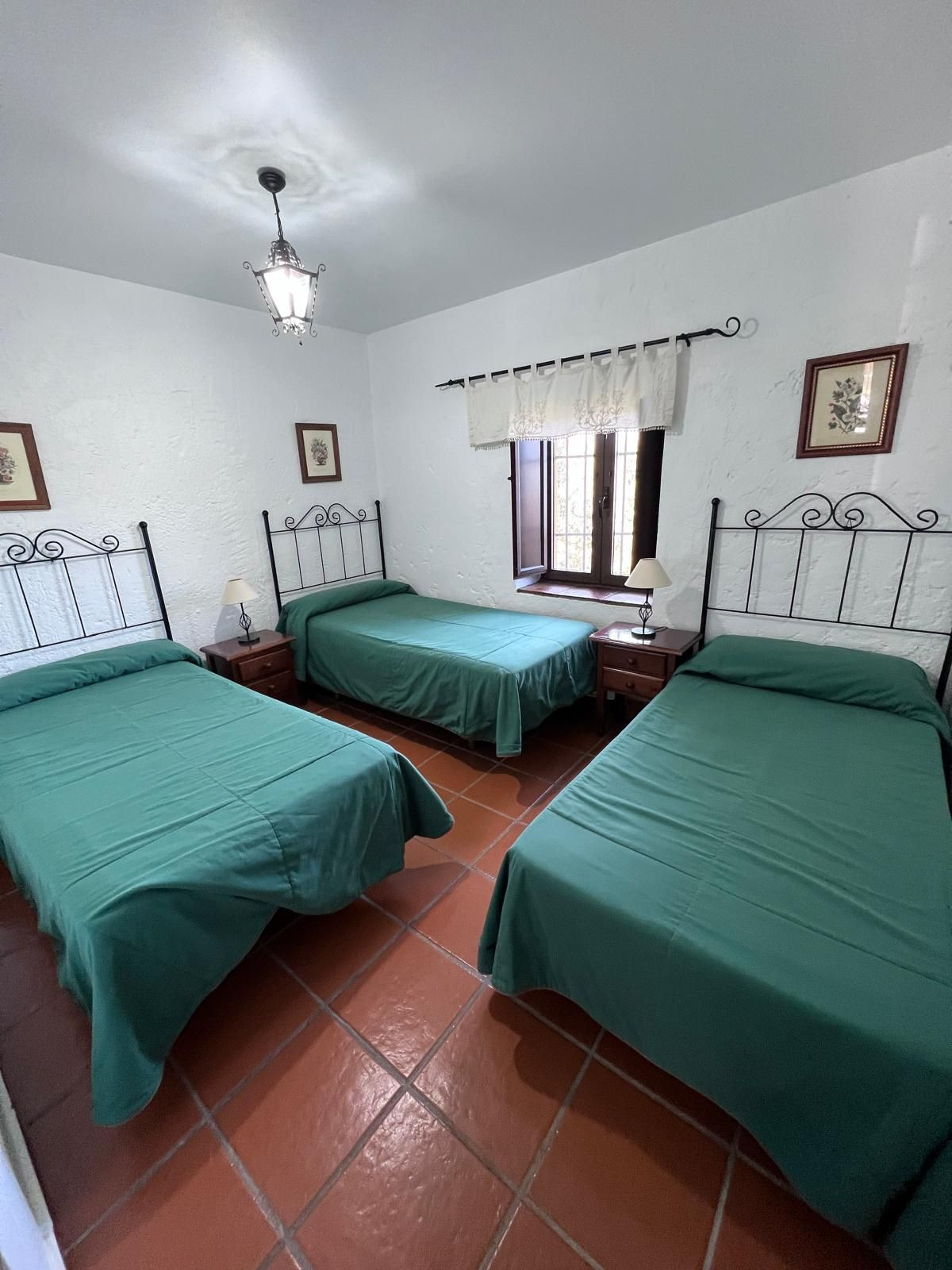 6 Bed Townhouse for sale in Ronda Costa Del Sol, Málaga, Spain
