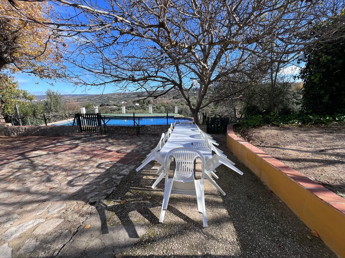 6 Bed Townhouse for sale in Ronda Costa Del Sol, Málaga, Spain