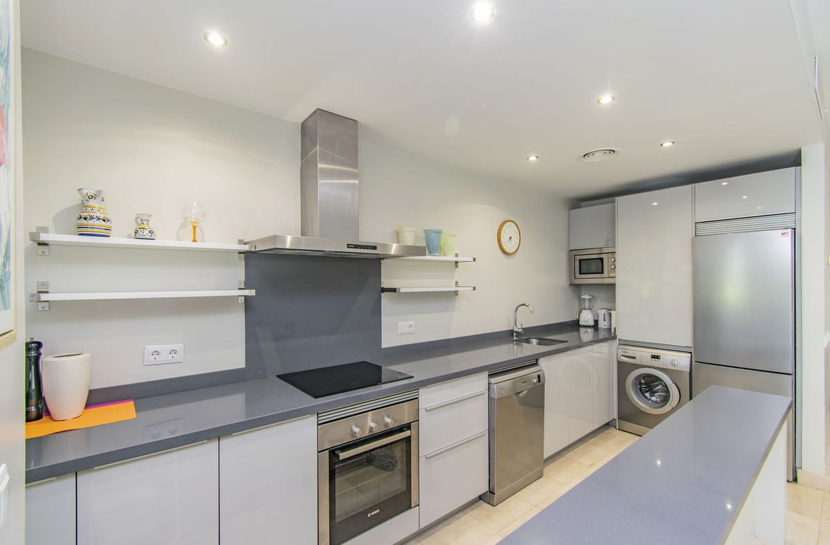 Se vende Apartamento Planta Baja de 2 dormitorios en Costa Del Sol, Málaga, España