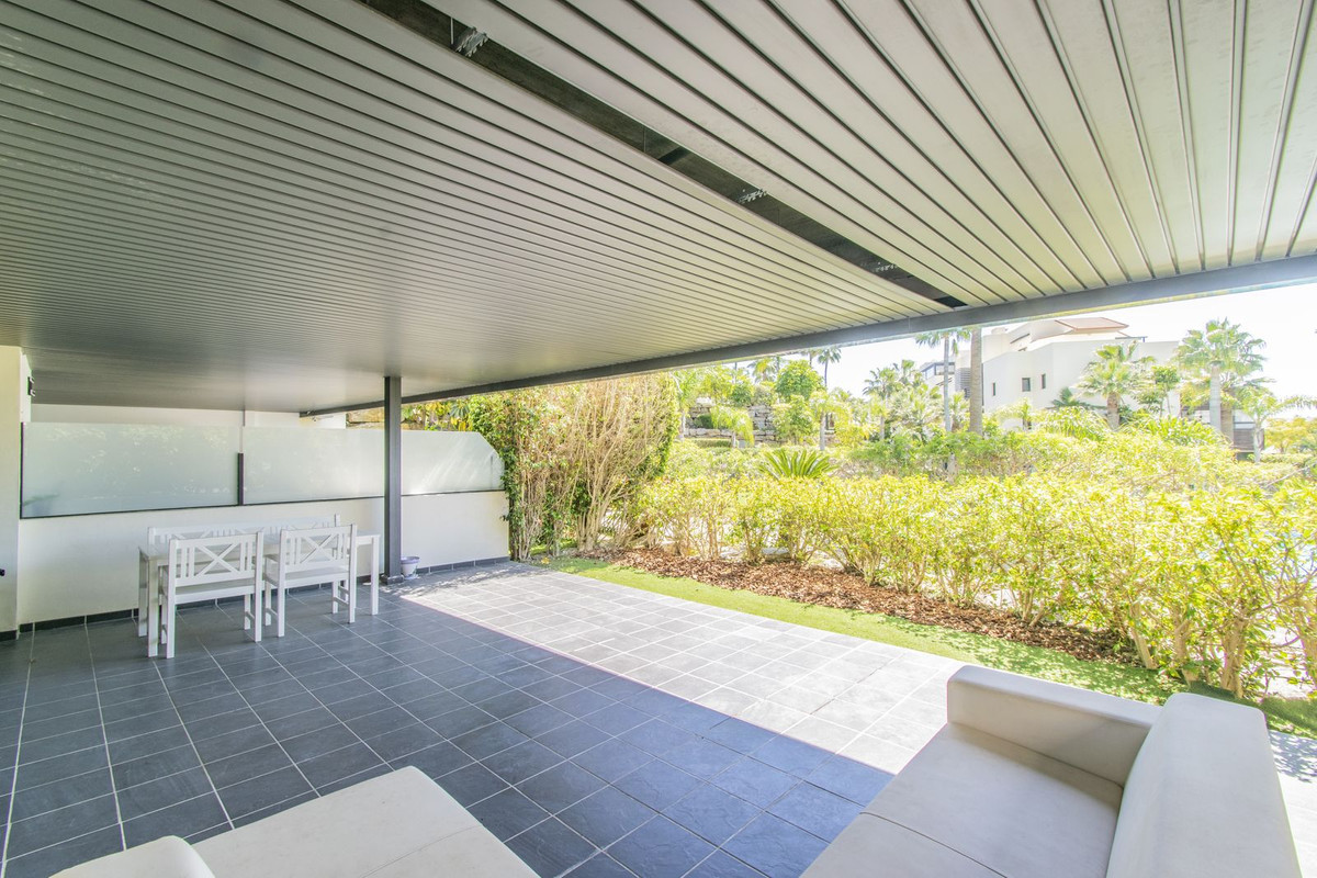 Se vende Apartamento Planta Baja de 2 dormitorios en Costa Del Sol, Málaga, España