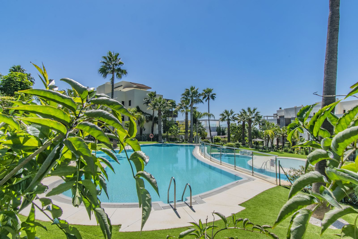 Se vende Apartamento Planta Baja de 2 dormitorios en Costa Del Sol, Málaga, España
