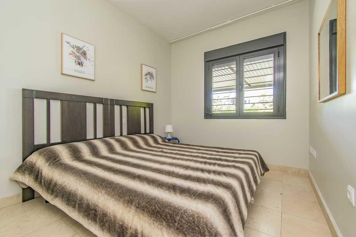 Se vende Apartamento Planta Baja de 2 dormitorios en Costa Del Sol, Málaga, España