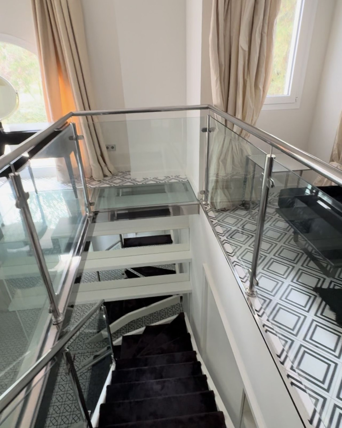 5 Bed Townhouse for sale in Marbella Costa Del Sol, Málaga, Spain