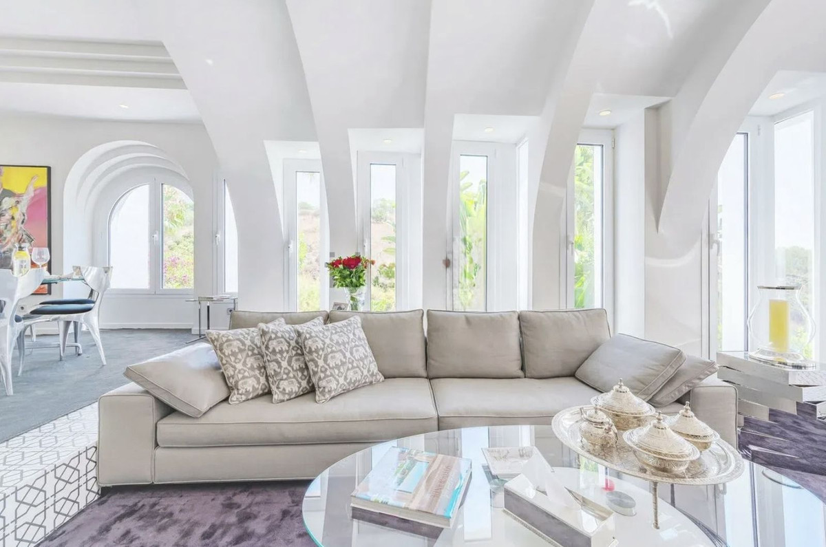 5 Bed Townhouse for sale in Marbella Costa Del Sol, Málaga, Spain