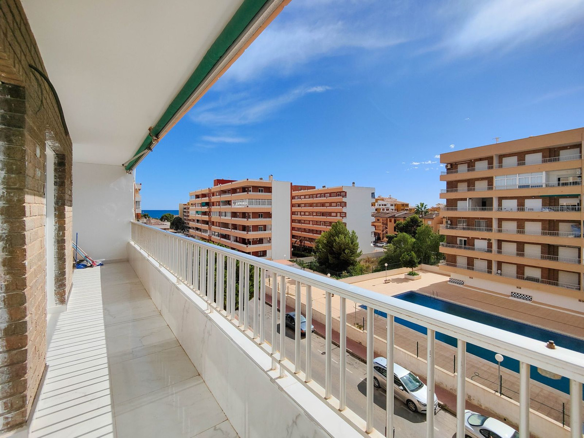 2 Bed Apartment for sale in Punta Prima Costa Blanca, Alicante, Spain