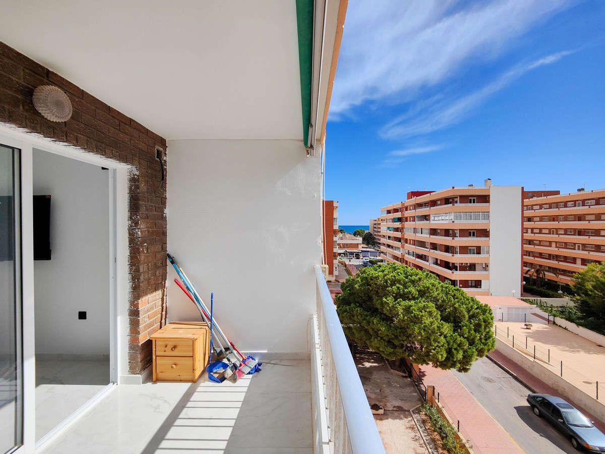 2 Bed Apartment for sale in Punta Prima Costa Blanca, Alicante, Spain