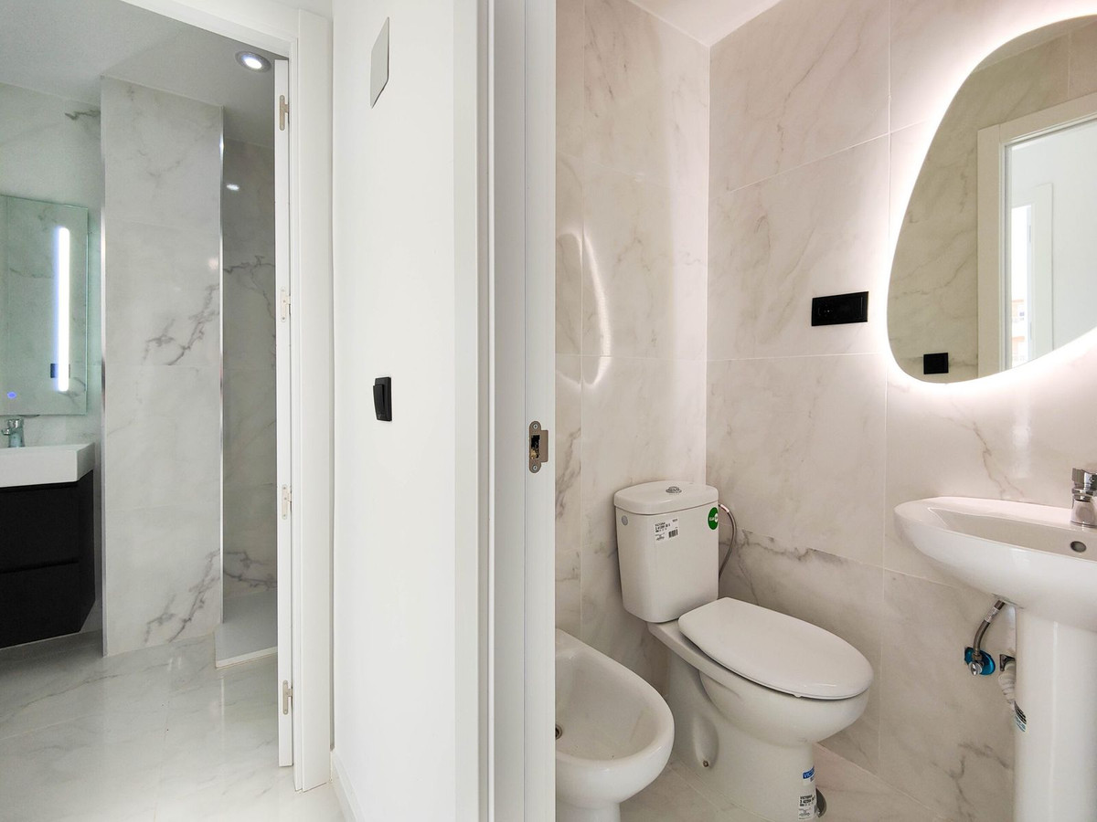 2 Bed Apartment for sale in Punta Prima Costa Blanca, Alicante, Spain