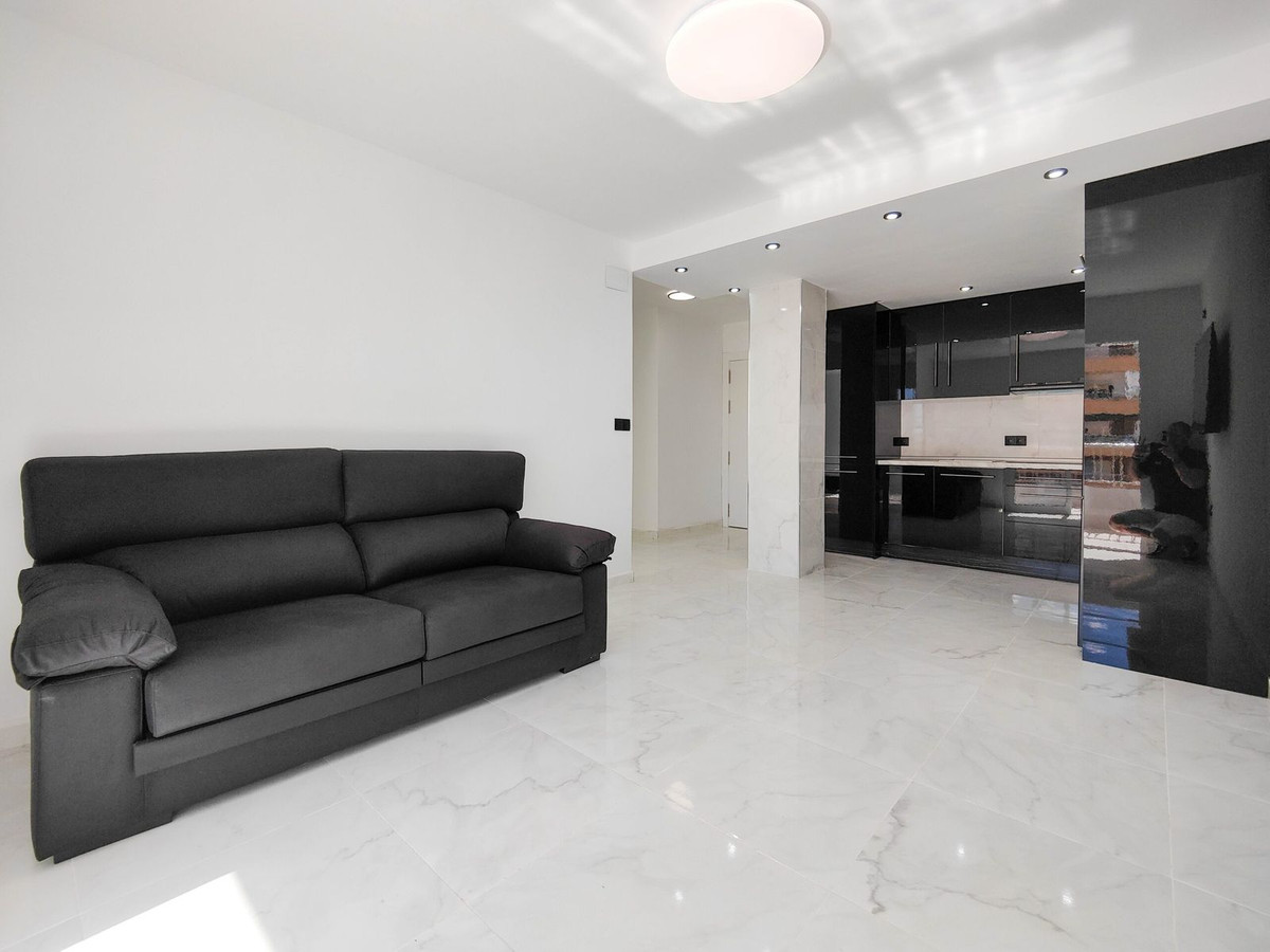 2 Bed Apartment for sale in Punta Prima Costa Blanca, Alicante, Spain