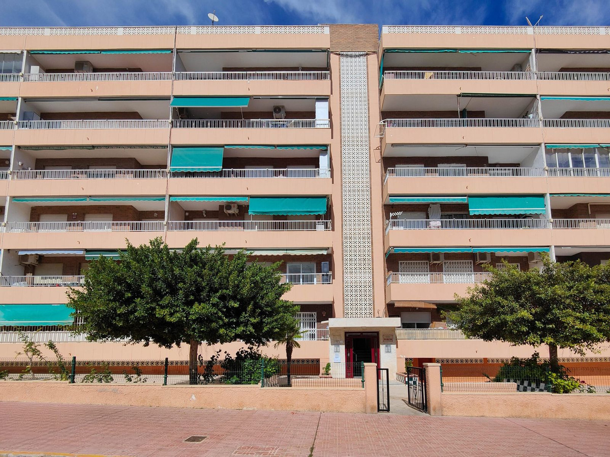 2 Bed Apartment for sale in Punta Prima Costa Blanca, Alicante, Spain