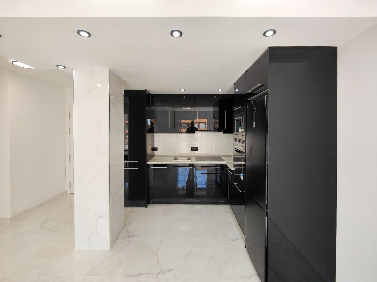 2 Bed Apartment for sale in Punta Prima Costa Blanca, Alicante, Spain