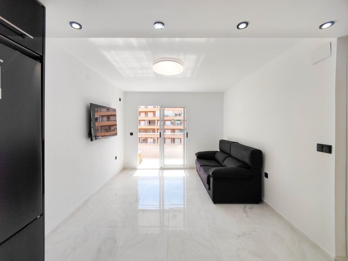 2 Bed Apartment for sale in Punta Prima Costa Blanca, Alicante, Spain