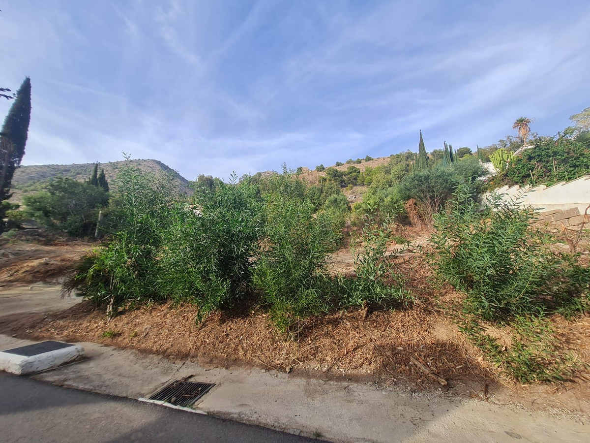Se vende Terreno Urbano  en Costa Del Sol, Málaga, España