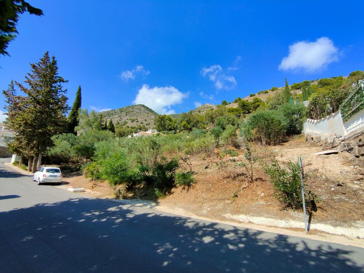 Se vende Terreno Urbano  en Costa Del Sol, Málaga, España