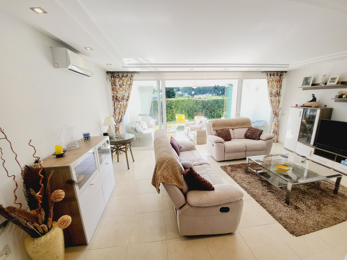3 Bed Townhouse for sale in Miraflores Costa Del Sol, Málaga, Spain