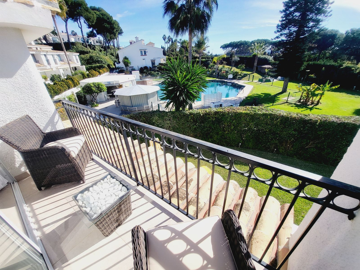 3 Bed Townhouse for sale in Miraflores Costa Del Sol, Málaga, Spain