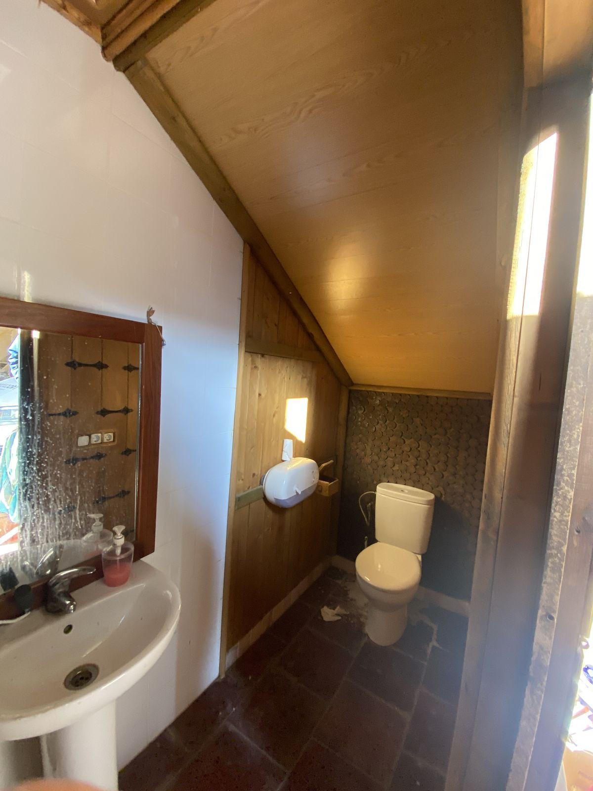 Se vende Nave industrial  en Costa Del Sol, Málaga, España