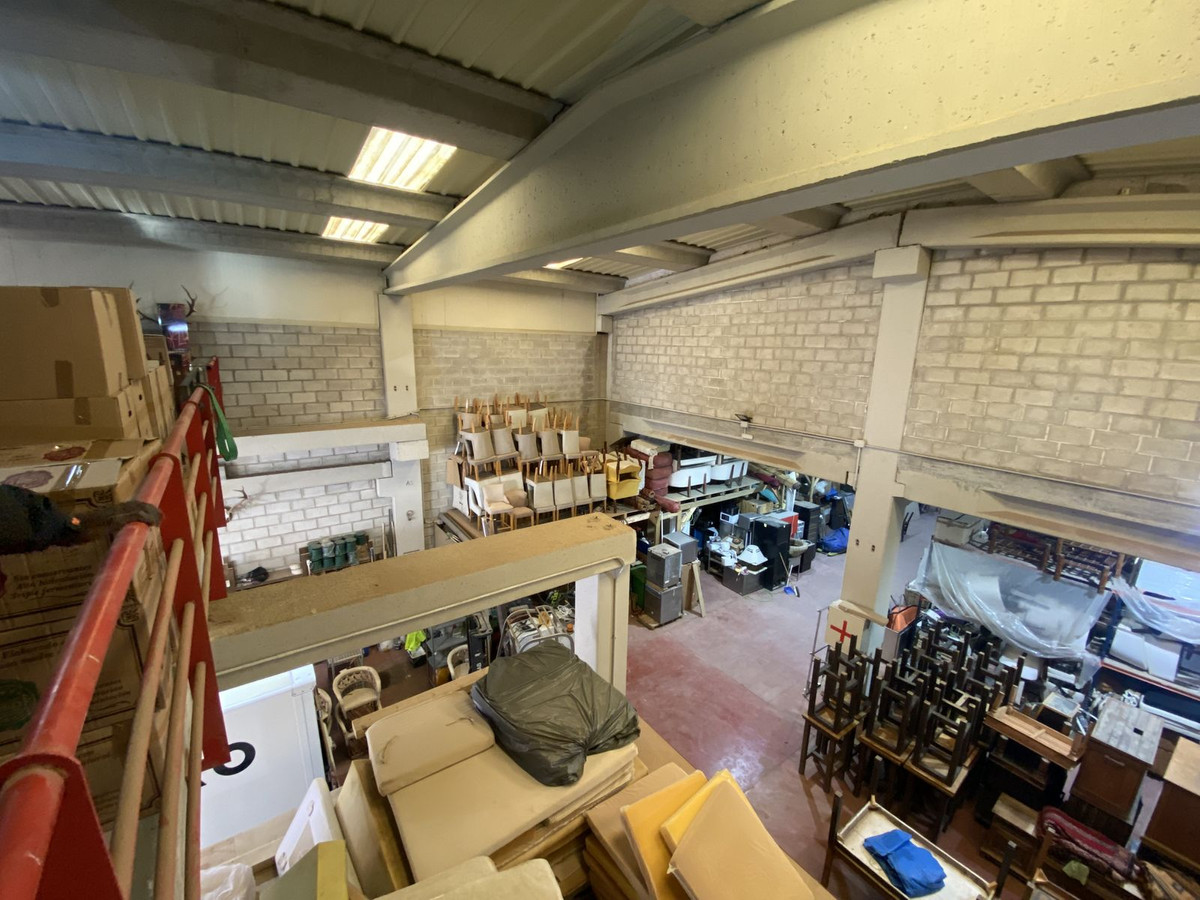 Se vende Nave industrial  en Costa Del Sol, Málaga, España