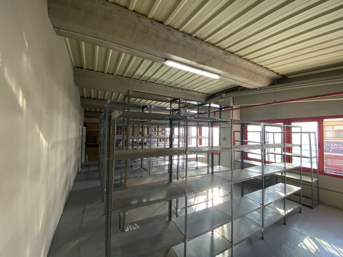 Se vende Nave industrial  en Costa Del Sol, Málaga, España