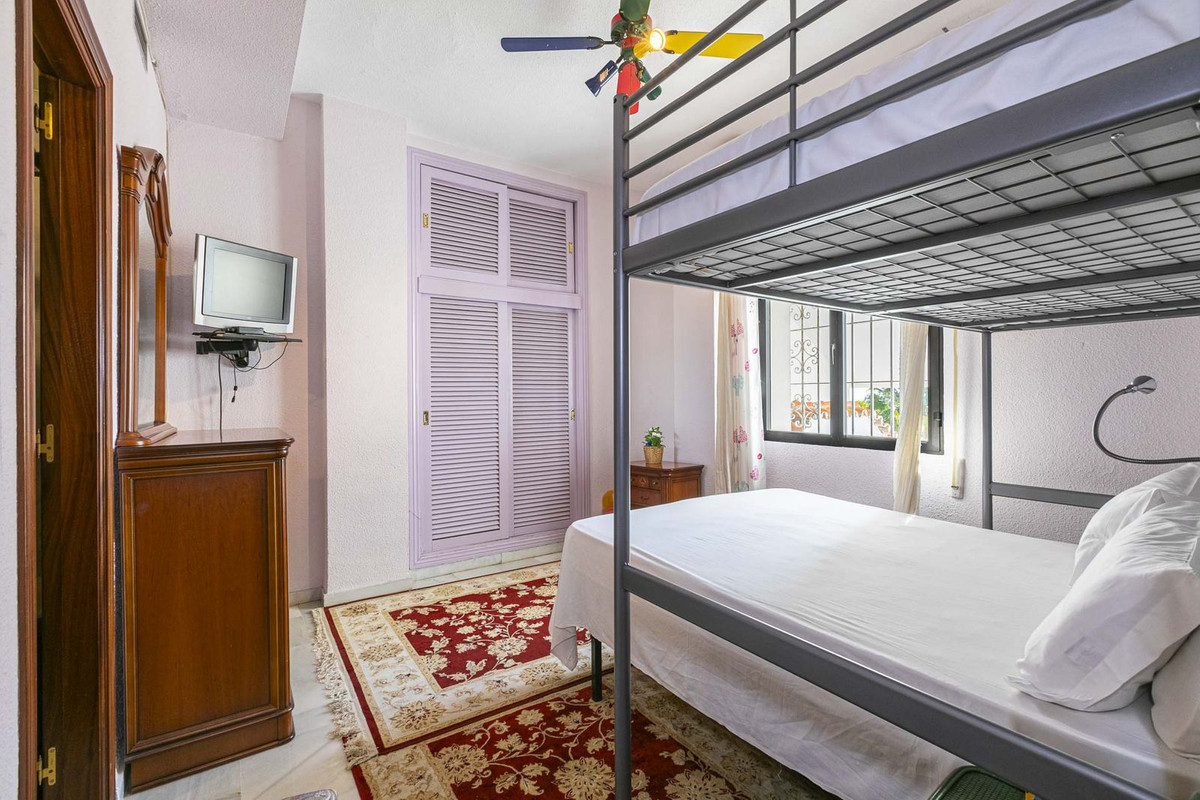 3 Bed Apartment for sale in Nueva Andalucía Costa Del Sol, Málaga, Spain