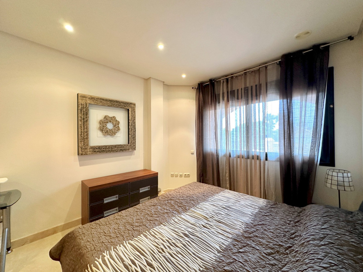 2 Bed Apartment for sale in Puerto Banús Costa Del Sol, Málaga, Spain