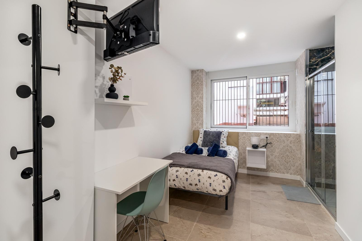 6 Bed Apartment for sale in Alicante Costa Blanca, Alicante, Spain