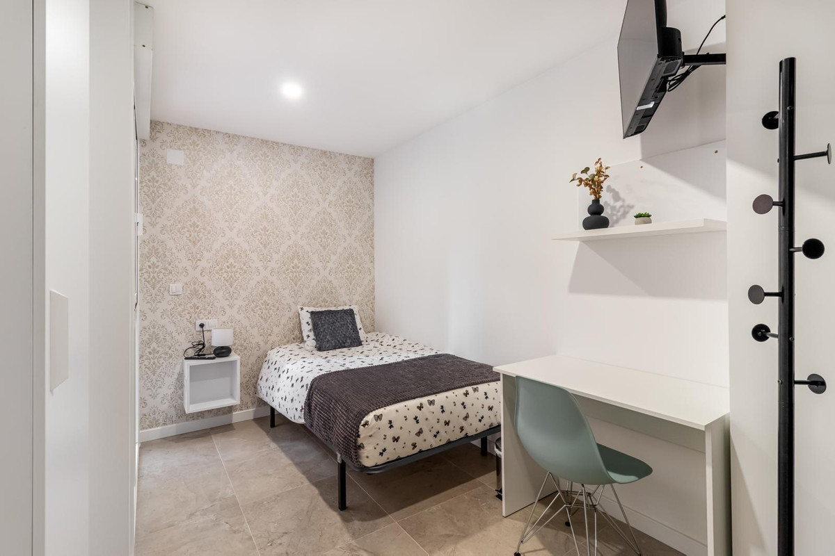 6 Bed Apartment for sale in Alicante Costa Blanca, Alicante, Spain