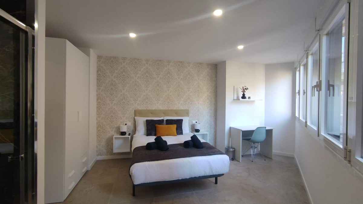 6 Bed Apartment for sale in Alicante Costa Blanca, Alicante, Spain