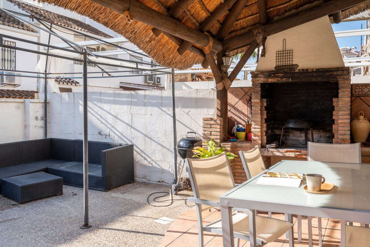 3 Bed Townhouse for sale in El Coto Costa Del Sol, Málaga, Spain